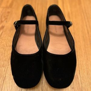 Dôen Velvet Mary Janes sz 38